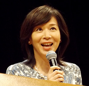 市民教養講座で伊藤聡子さん講演 日高新報